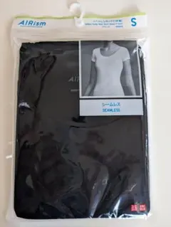 AIRism シームレスキャミソール Sサイズ ブラック
