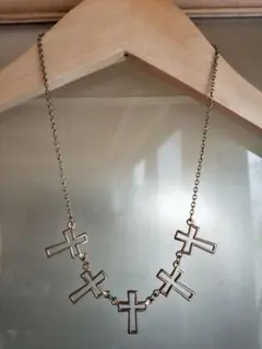 クリアクロスネックレス　新品未使用品