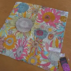 LIBERTY INTERMOOD ひまわり　大判ハンカチ　新品