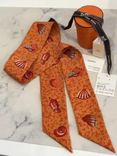 Item thumbnail for item 51dcb841-d38d-4edc-b5cb-79d1867cf60c