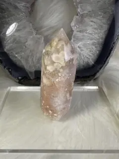 桜瑪瑙 タワー 約86mm 天然石 フラワー模様 癒し系ピンク 953