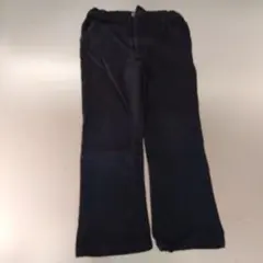 Familia黒 長ズボン 車の刺繍付き