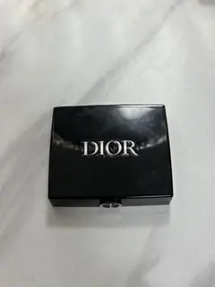 【Dior】 モノ クルール 755