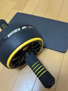AB ROLLER 腹筋ローラー マット付きのサムネイル
