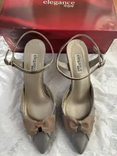 elegance 卑弥呼　リボン付きストラップヒール