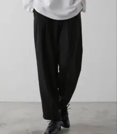 【CLEL】TR Loose Tapered Slacks 黒のサムネイル