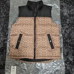 秋月様専用COACH シグネチャーダウンベスト新品同様