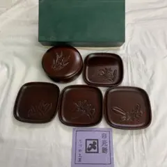 Q5)てづか工芸 木 日光彫 菓子器 お皿 菓子皿 ４枚 ５点セット