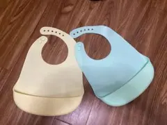 シリコン製エプロン2枚セット（イエロー・ミントグリーン）