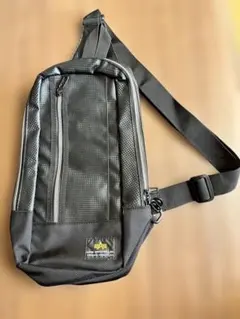 Item thumbnail for item 28e81f90-1a4f-4ce0-8602-a3d8dc1d16f5