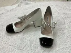 Miu Miu ホワイト/ブラック パンプス