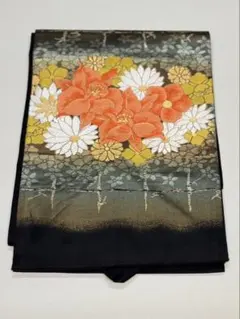 名古屋帯 洒落帯 高級 ♢ 正絹 黒地 アンティーク 花柄 金糸 R429