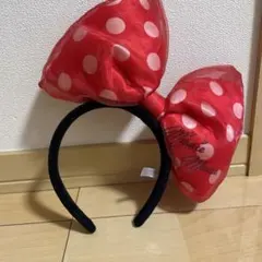 ミニーマウス リボンカチューシャ 赤・白水玉