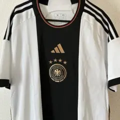 ドイツ代表　2022 ユニフォム　ワールドカップのサムネイル