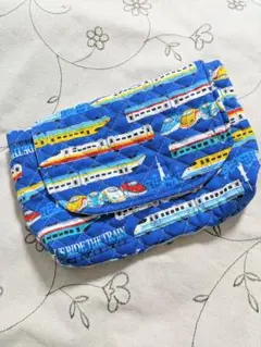 青新幹線　横型横入れお弁当袋　ハンドメイド　大きめ　男の子　キルティング