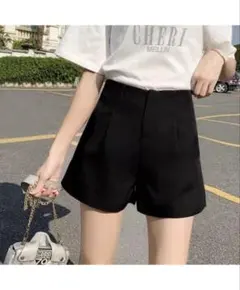 GRLタックハイウエストショートパンツ　Mのサムネイル