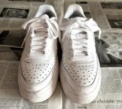 NIKE コートビジョンアルタ 23.5㎝