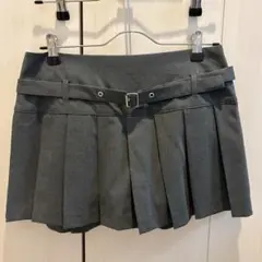 ZARA ダークグレー ベルト付き プリーツミニスカート　スコート