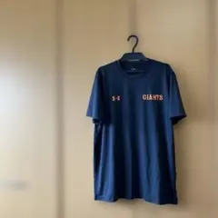 T アンダーアーマー読売GIANTS Tシャツ Lサイズ ネイビー