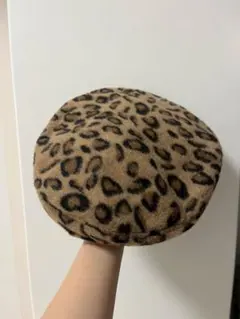 ヒョウ柄フェルトベレー帽