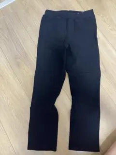 黒　ズボン　パンツ　120