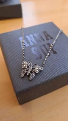 ANNA SUI 蝶モチーフ ネックレス