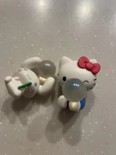 サンリオガチャガチャ ハローキティ シナモロール しゃぼん玉
