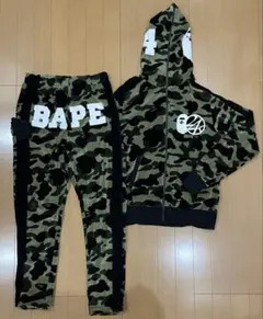 Item thumbnail for item 86fb442a-17c3-43fd-8a82-40f2dfec8c64