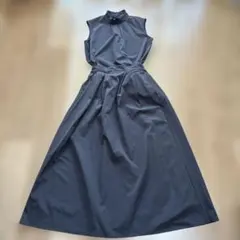 BEAMS ノースリーブ&￼スカート セットアップ スミクロ