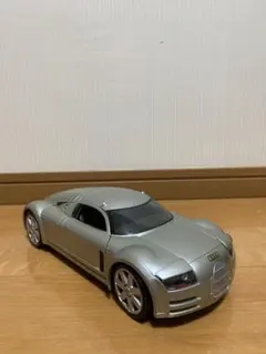 Audi スポーツカー ミニカー シルバーのサムネイル