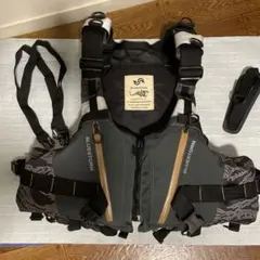 美品 ブルーストーム ライフジャケット ミクソプテルス フローティングベスト 美品 ブルーストーム ライフジャケット ミクソプテルス