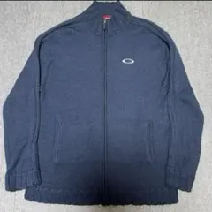 Item thumbnail for item c4918a25-19e7-40d0-9814-c1af3038a13c