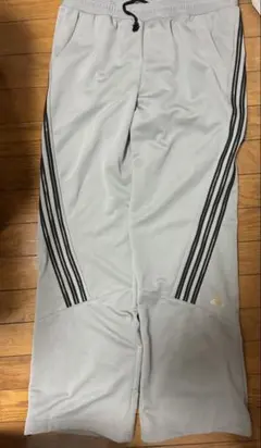 adidas グレー　ジャージパンツ 新品タグ付き