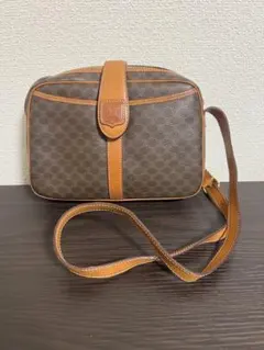 セリーヌ　 CELINE ショルダーバッグ M13