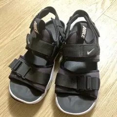 NIKE キャニオンサンダル　25cmのサムネイル