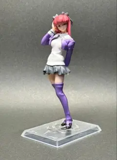 ハマーン・カーン リアルフィギュア