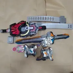 当時物】仮面ライダーストロンガー パーツ＆ベルトバックル おまとめ