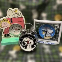d*2様 PEANUTS スヌーピー 置時計
