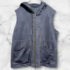 フード付き デニム風ベスト　リバーシブル　迷彩柄　ポケット付き