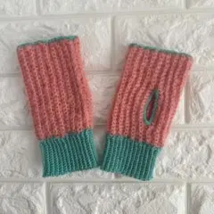 ハンドウォーマー　アームウォーマー　ハンドメイド　鍵編み