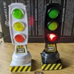 ATMと信号機のキーホルダーセット 0000000173472_8qz3QRM.jpg