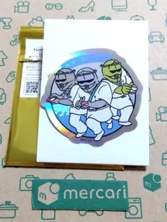 ちいかわ ホログラムステッカー 鎧さん 寿司