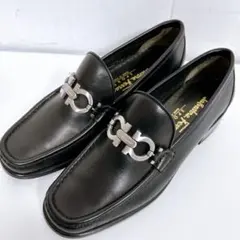 サルバトーレフェラガモ ガンチーニ シルバー金具 本革 レザー ローファー 黒