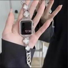 Shining Clover Apple Watch 花 バンド　クローバー