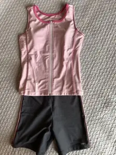 アリーナ　スポーツ用水着 ピンクと黒 セット