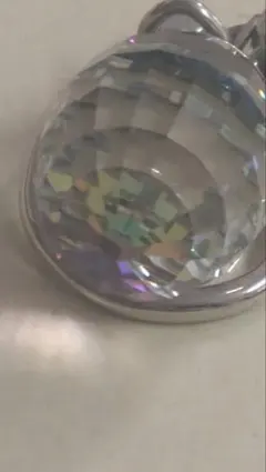 多面カットオーバル（どんぐり？）型キーホルダー オーロラカラー