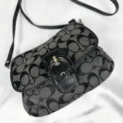 美品 COACH キャンバス ショルダーバッグ シグネチャー フラップ ブラック