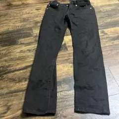 GU ブラック ストレートジーンズ 黒色サイズ28