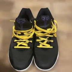 Nike Kobe 9 Elite Low EM 黒/黄色 新品未使用タグ付き - メルカリ