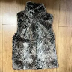 毛皮　ベスト　ブラウン